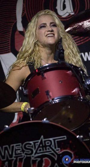 Photo of Lindsay Martin Photo of Lindsay Martin