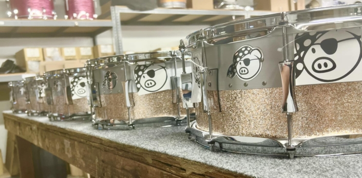 Aluminum Hybrid Snare Drums in Champagne Sparkle